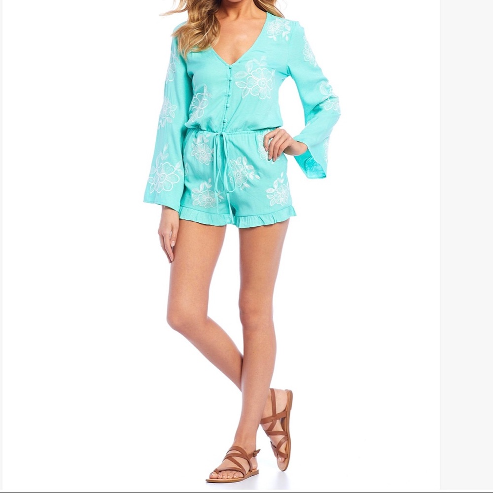 Mint Green Floral Embroidered Long Bell Sleeve Romper Size XL Juniors